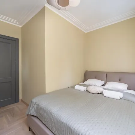 Apartament Design Pearl 2br Cozy For 4 Ryga